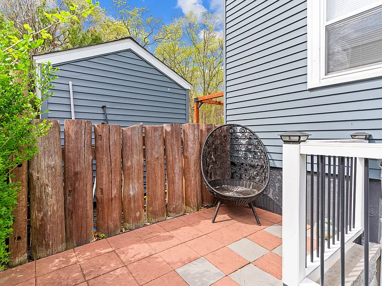 92 Gladeside Ave #1 — Photo 11