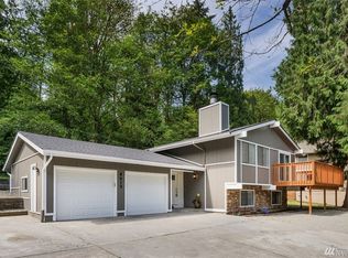 8413 NE 169th St, Kenmore, WA 98028