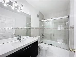 6753 NW 182nd St — Photo 6