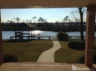 7439 San Ramon Dr, Milton, FL 32583