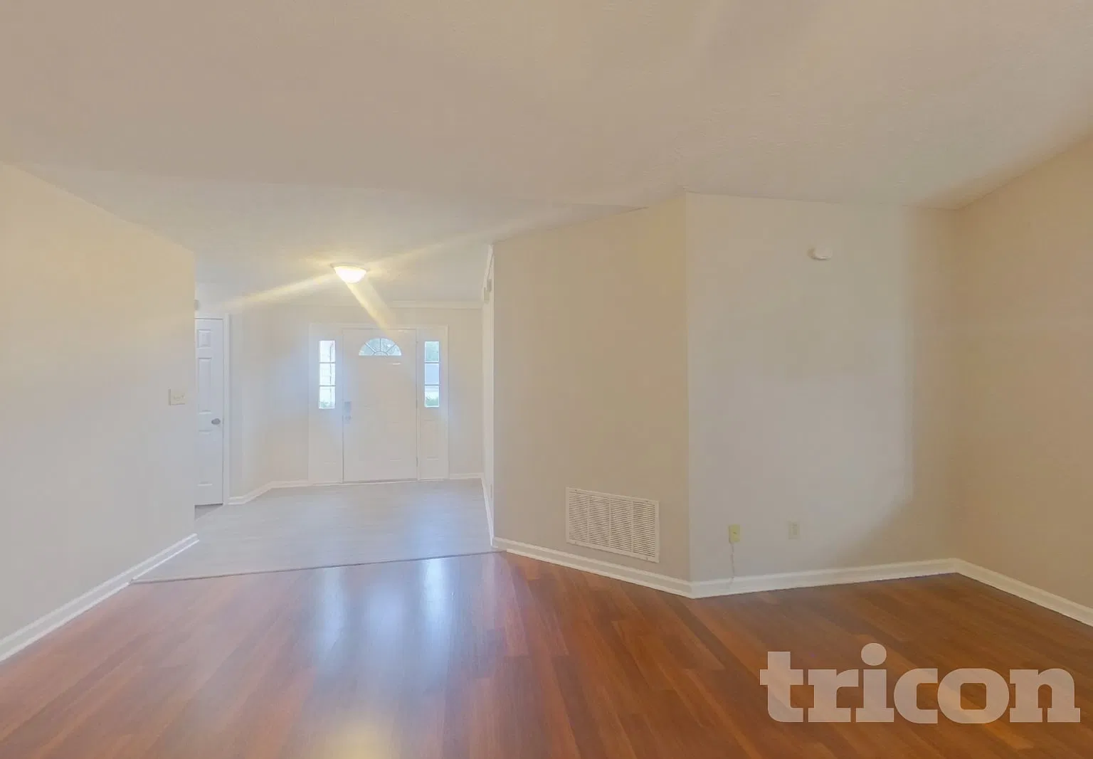 11823 Harbour Town Pkwy Fayetteville GA — Photo 2