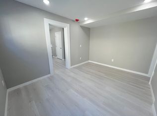 4110 Whitman Ave N APT 2, Seattle, WA 98103