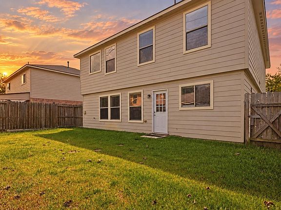 2nd image of 8947 Summerset Meadow Ct