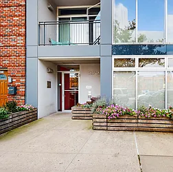 272 Saint Mark&#39;s Avenue in Prospect Heights