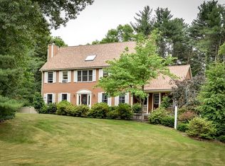 50 Crocker Pond Rd, Wrentham, MA 02093
