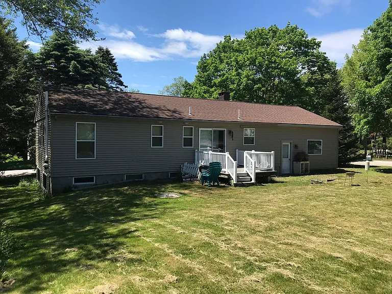 2 Pond View Rd — Photo 3