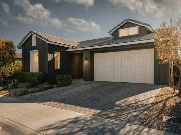 17171 W THOUSAND OAKS Street, Surprise, AZ 85388