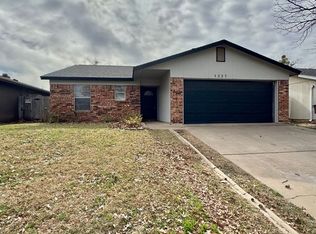 1237 Tres Rios Dr, San Angelo, TX 76903