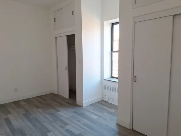 200 West 139th Street image 24 of 24