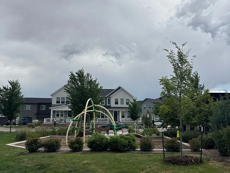 2027 S Vance Way — Photo 24