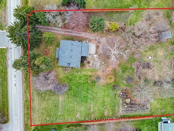 3rd image of 226 Old Danforth Rd