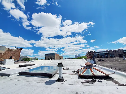 Rented by Rentall Group Inc | media 12