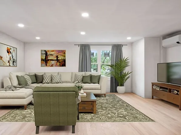 11 Main St, Medway, MA 02053
