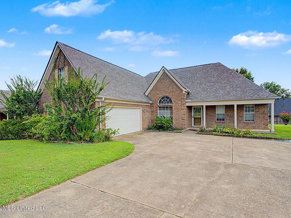 1st image of 1337 Holly Springs Rd