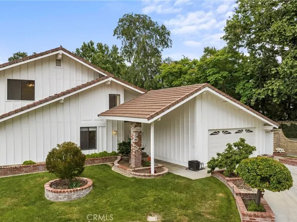 25604 Chimney Rock Rd, Santa Clarita, CA 91355