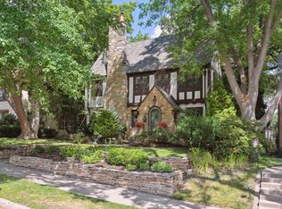 2010 W 49th St, Minneapolis, MN 55419