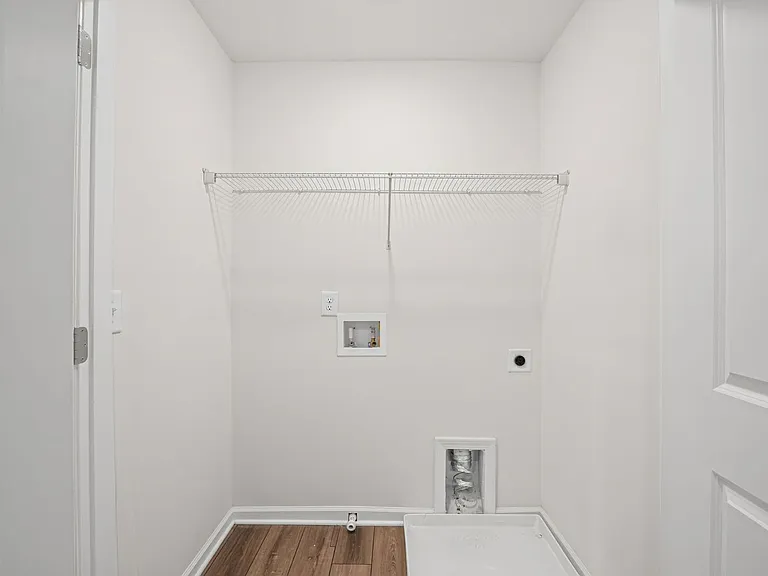 421 Union Station St — Photo 14