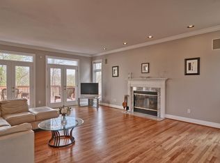 10357 Gold Dust Ave, Saint Louis, MO 63131