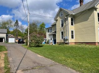 45 New Place St #B, Wallingford, CT 06492