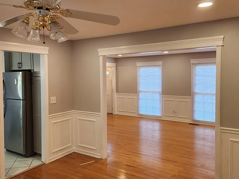 3250 Drew St — Photo 9