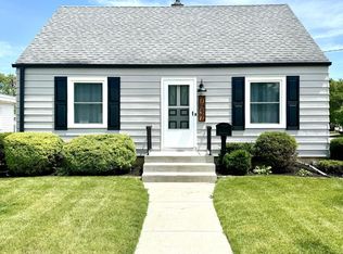 7857 19th Ave, Kenosha, WI 53143