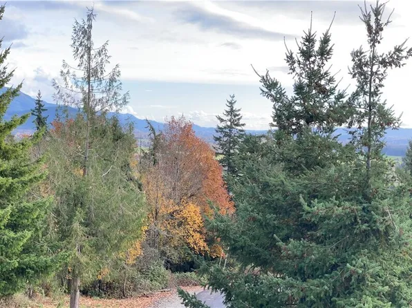 4 Avalon Heights Way, Sedro Woolley, WA 98284