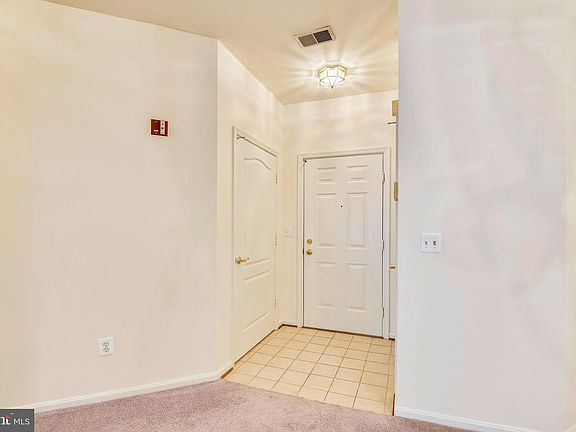 4th image of 7707 Haynes Point Way #6C