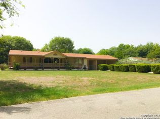 2148 Terminal Loop Rd, Mcqueeney, TX 78123