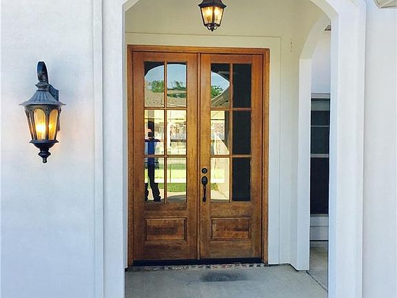 2nd image of 5843 Toria Dr