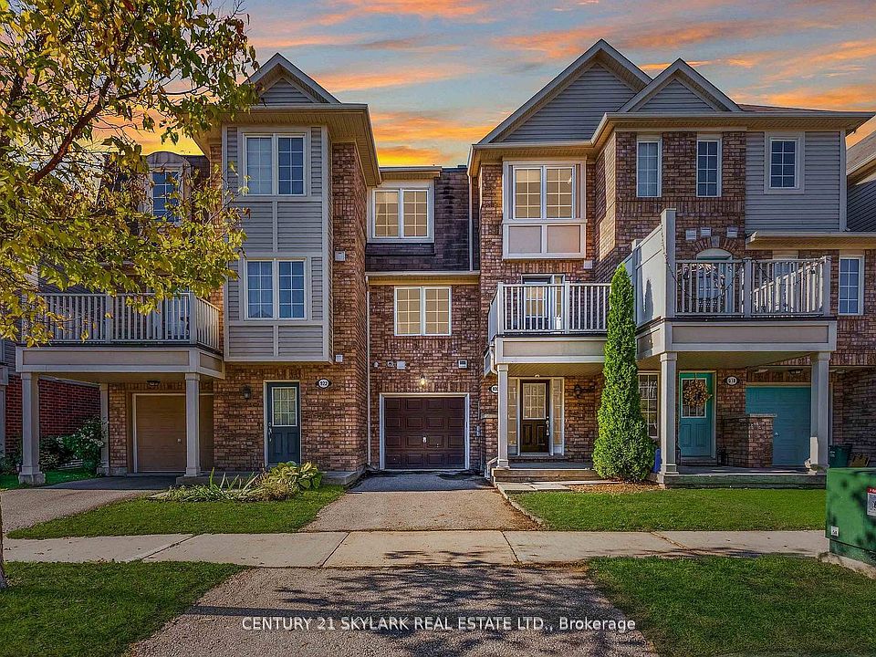 1st image of 920 Deverell Pl