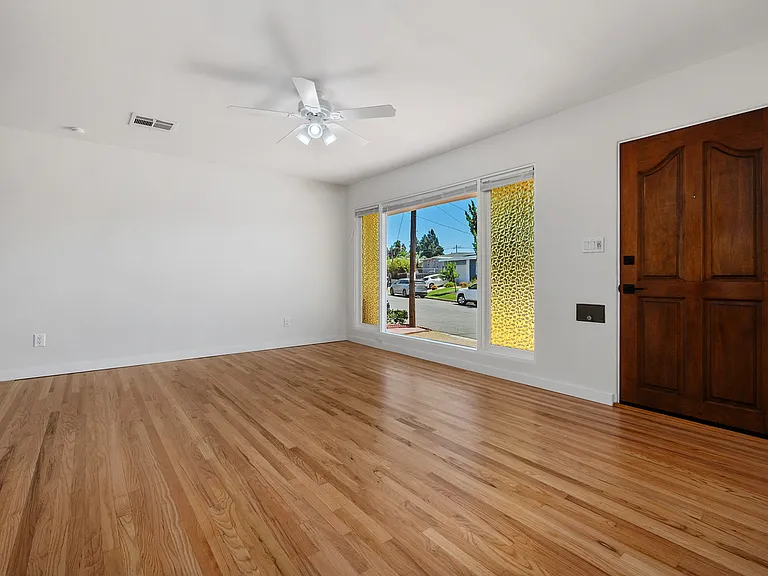 5243 Judson Way — Photo 4