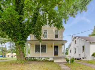 402 E Maple Ave, Lindenwold, NJ 08021