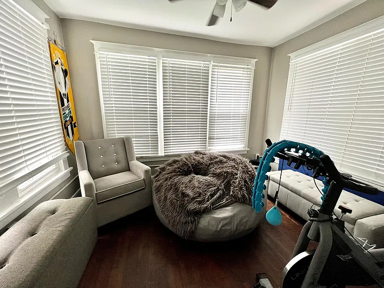 3954 Miami St #1E — Photo 7