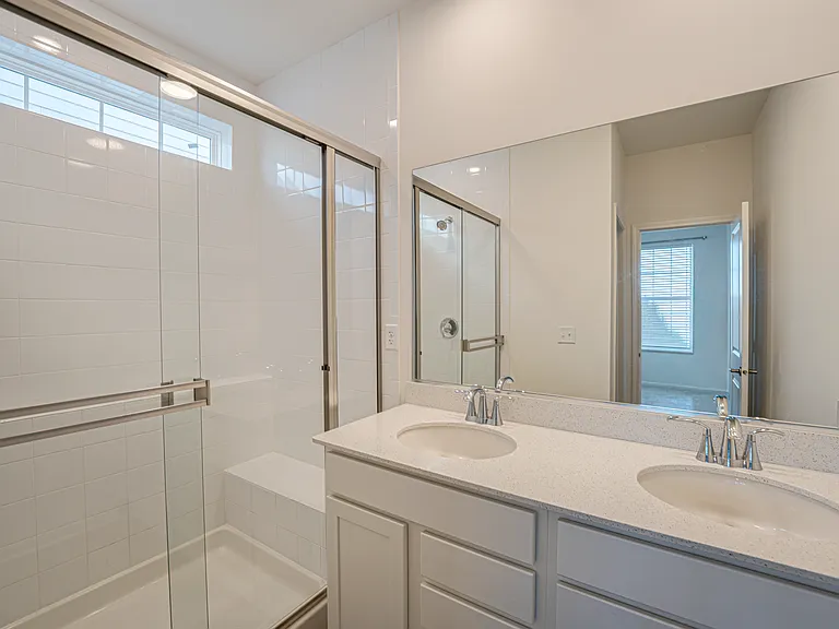 2939 Showplace Dr — Photo 26