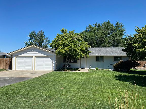 2nd image of 130 Bertsch Cir