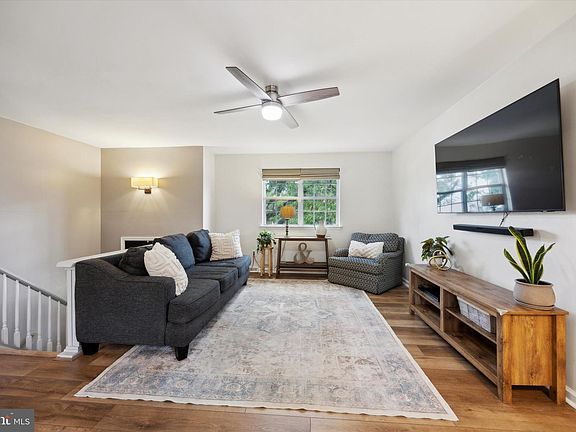 2nd image of 12 Dianna Dr