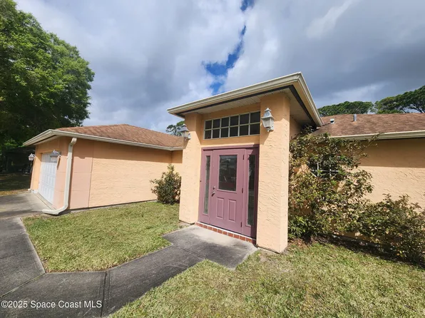 399 Abello Rd SE, Palm Bay, FL 32909