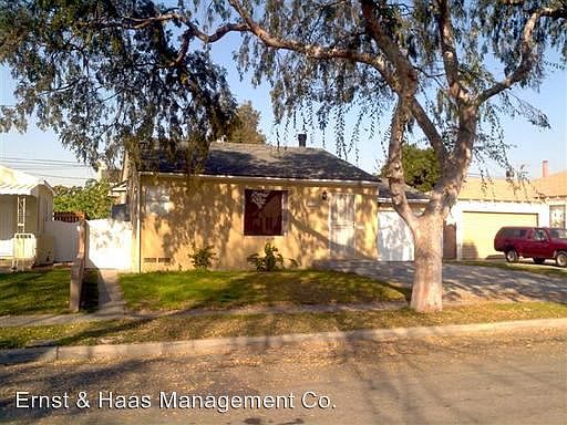 2nd image of 2225 E Poinsettia St