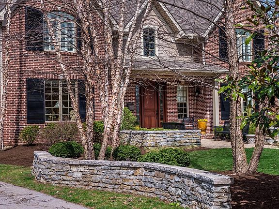 2nd image of 427 Andover Dr