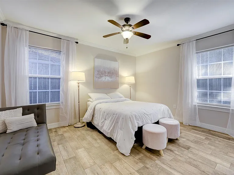 9007 Beverlyhill St — Photo 17
