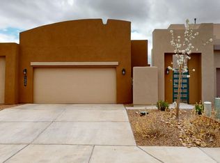 1659 Tierra Verde Loop NW, Los Lunas, NM 87031