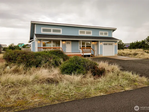 1277 Fleetwood Avenue SW, Ocean Shores, WA 98569