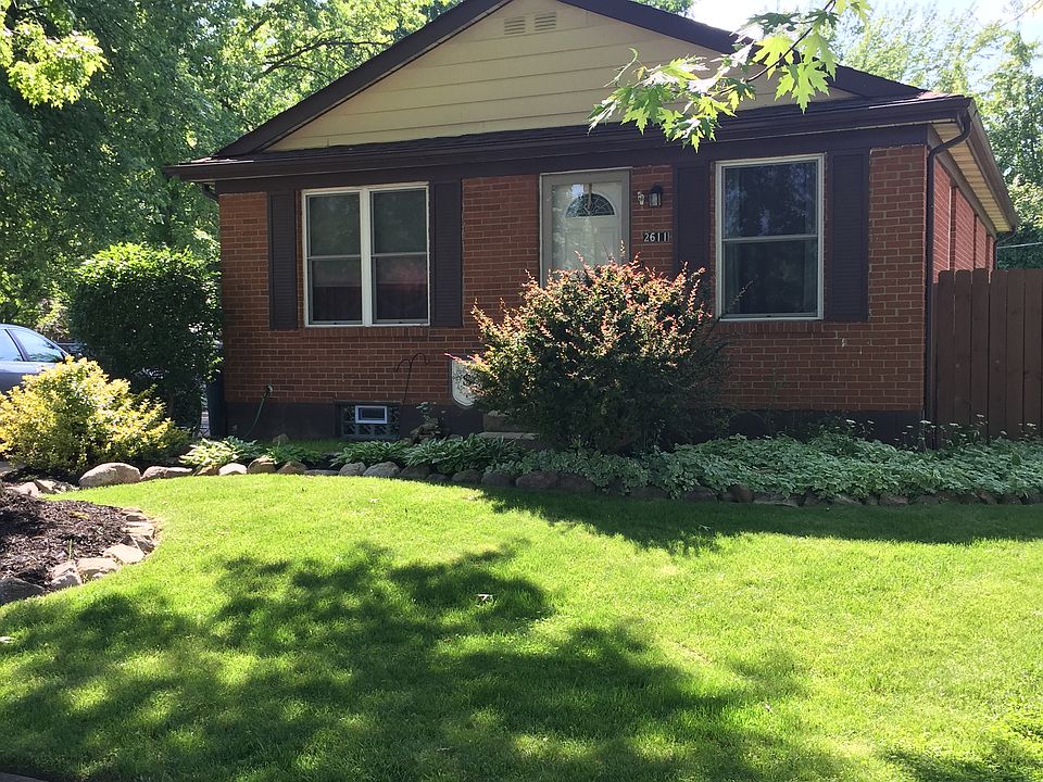 1st image of 2611 Blackthorne Pl
