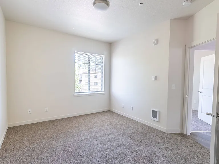 Silverplace Apartment Homes — Photo 13