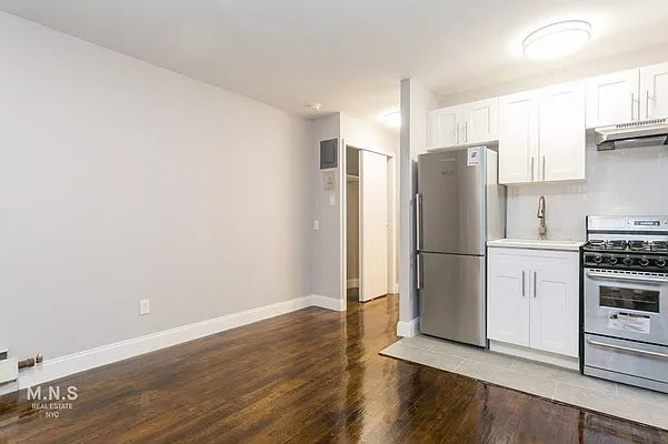 Rented by MNS | media 21