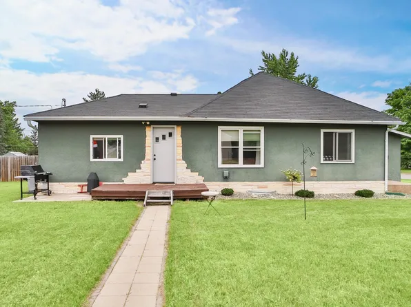 1101 6th Ave NE, Brainerd, MN 56401