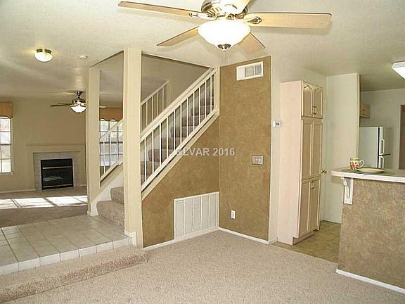 3rd image of 4330 Hilary St