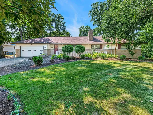 4428 Bradwood Ter, Fort Wayne, IN 46815
