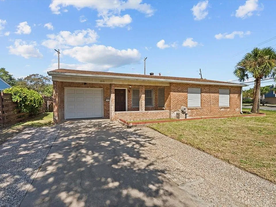 106 Barracuda Ave