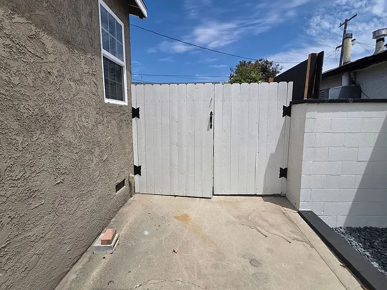 5015 W 140th St — Photo 13